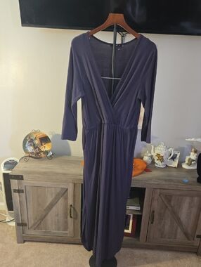 Annabelle Deep V-Neck Navy Maxi Dress